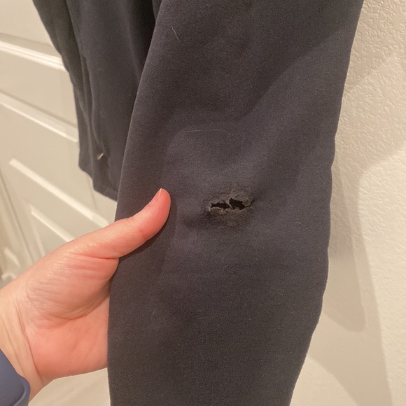 Used Black Under Armour Semi-Fitted Sherpa Zip-Down Coat Jacket Size S Small - Picture 7 of 13